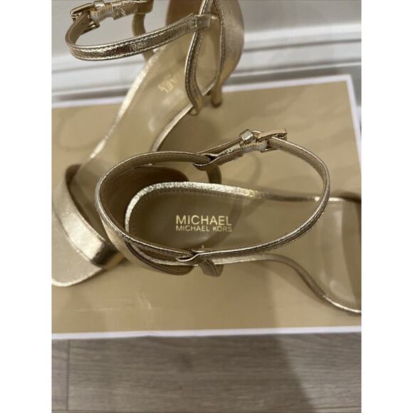M. Michael Kors Simone Mid Sandals Heel SZ US 7 Ankle Strap Metalic Pale Gold - Picture 2 of 9